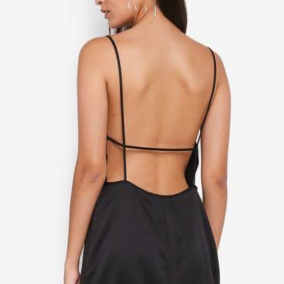 Dress - Picture 1 of 4